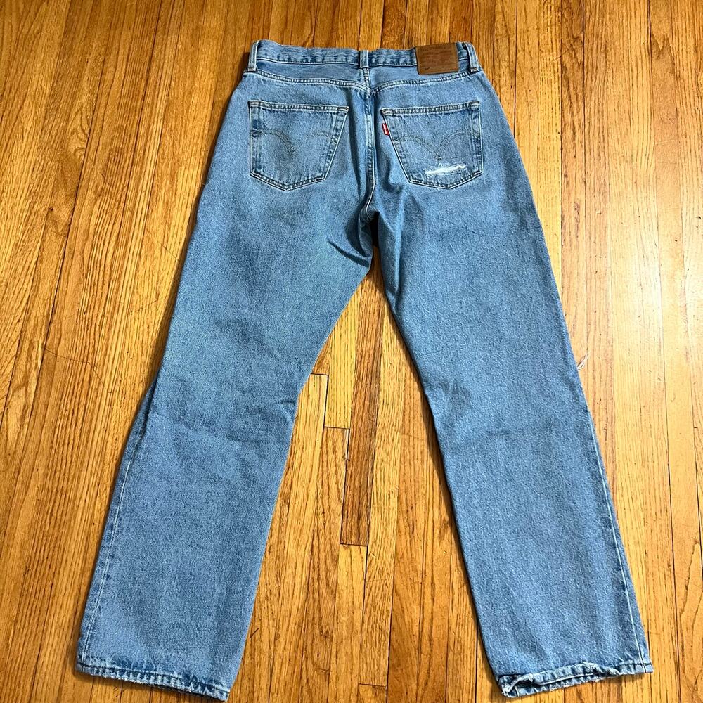 Levi’s Jeans Womens 27 X30 501 Straight Distressed Premium Blue Pnats Button Fly